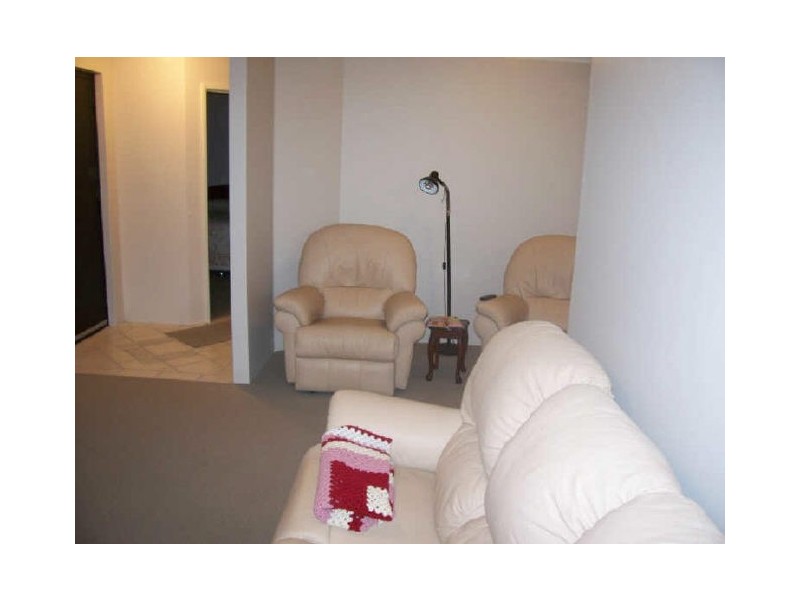 12 Somerville, College Grove WA 6230