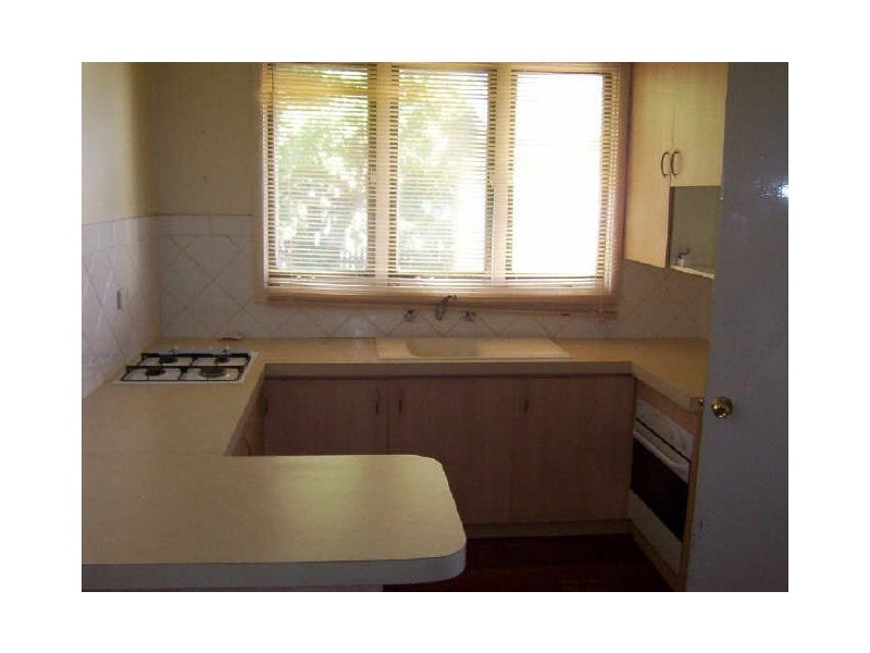 4 Ausden Street, Carey Park WA 6230