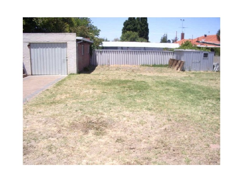 81 Wisbey Street, Carey Park WA 6230