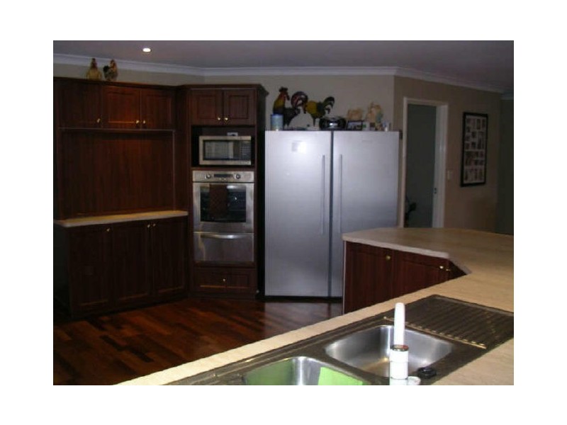 6 Gannett Lane, Australind WA 6233