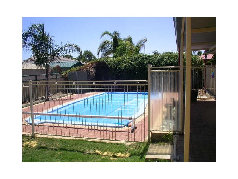 6 Gannett Lane, Australind WA 6233