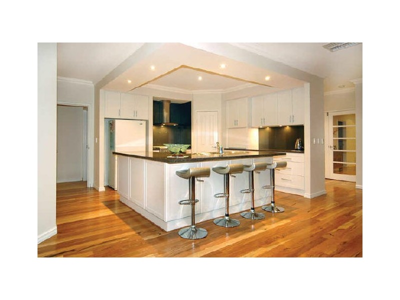 26 Magnolia Drive, Bunbury WA 6230