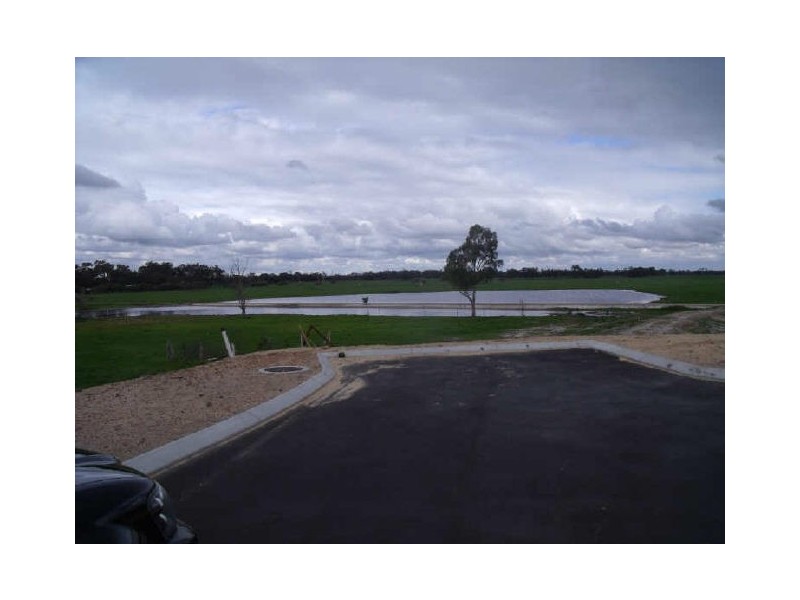 28 Hawley Passway, Capel WA 6271