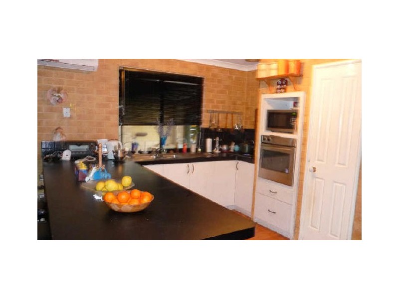 56 Somerville Drive, College Grove WA 6230