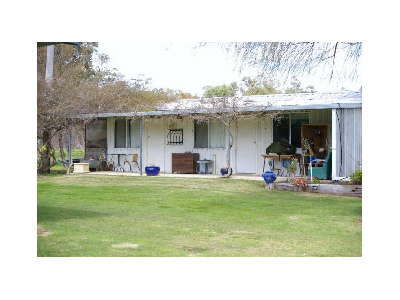 874 Hurst Rd, Argyle WA 6239