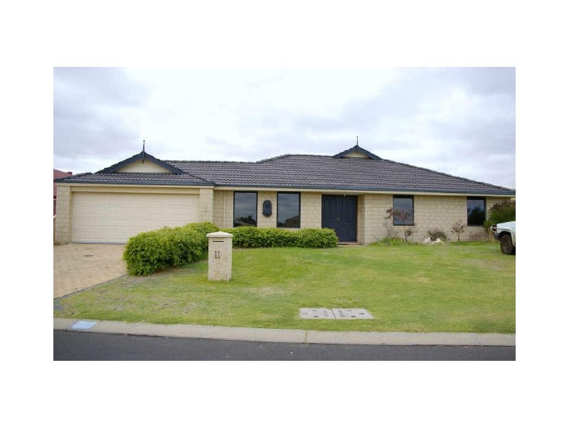11 Wornt Road, Dalyellup WA 6230