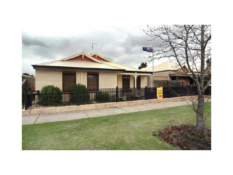 3 Rosebery Lane, Australind WA 6233