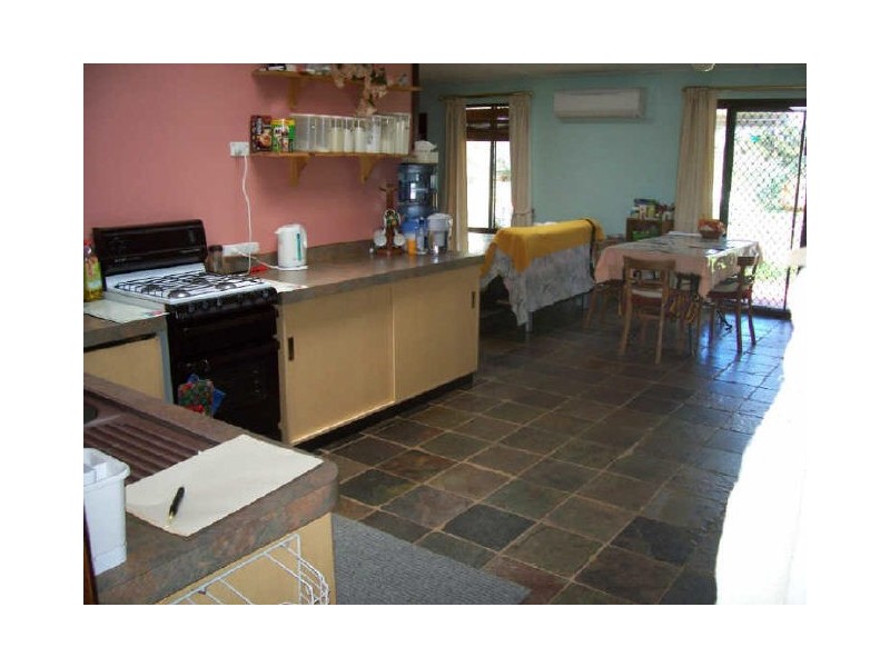 6 Edwards Road, Capel WA 6271