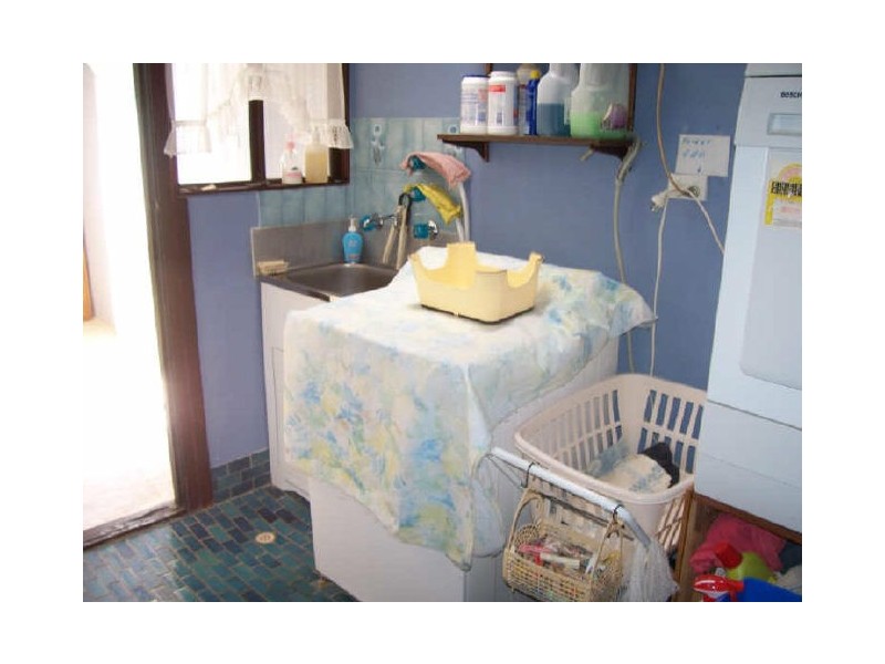 6 Edwards Road, Capel WA 6271