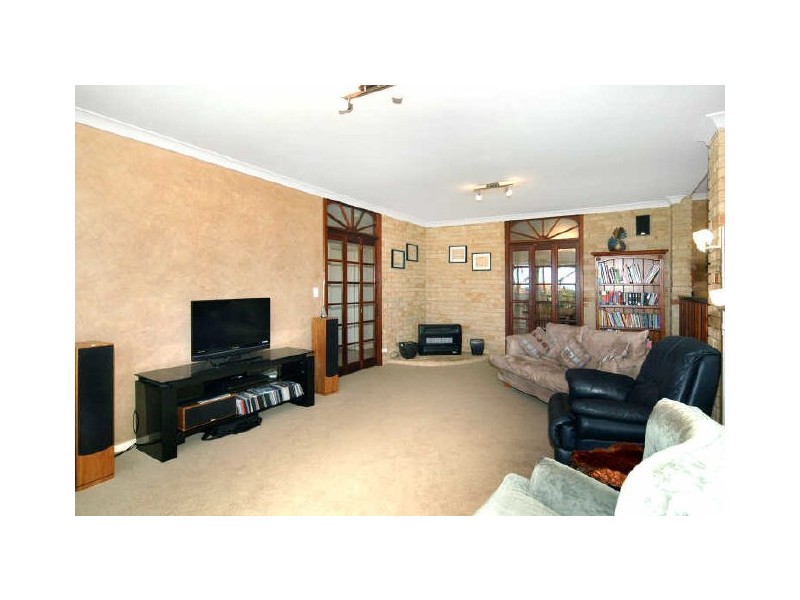 25 Monitor Way, Australind WA 6233