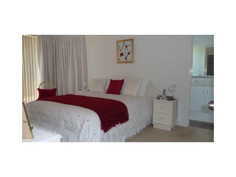 10 Aran Island, Australind WA 6233