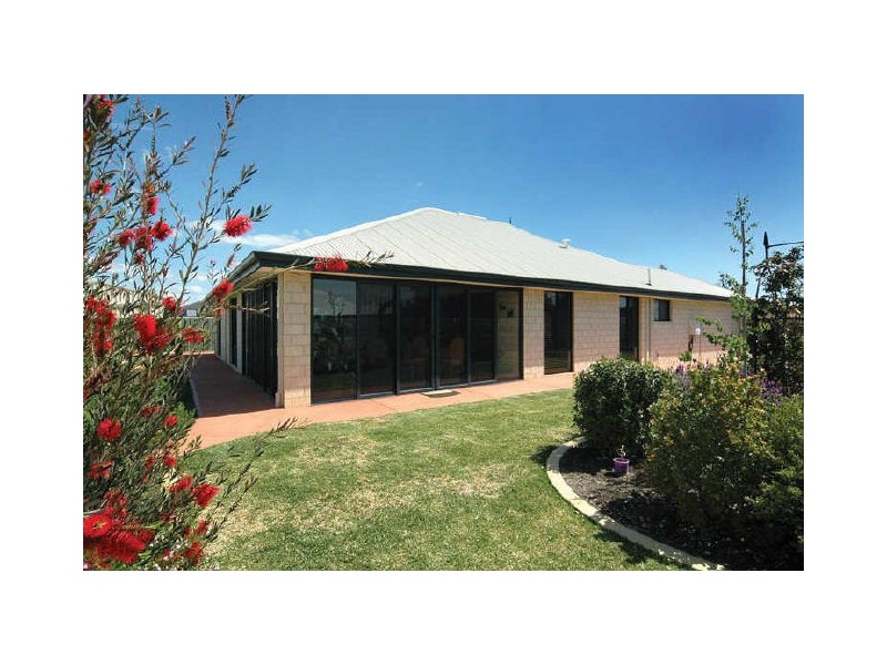16 Ivy Rock Way, Australind WA 6233