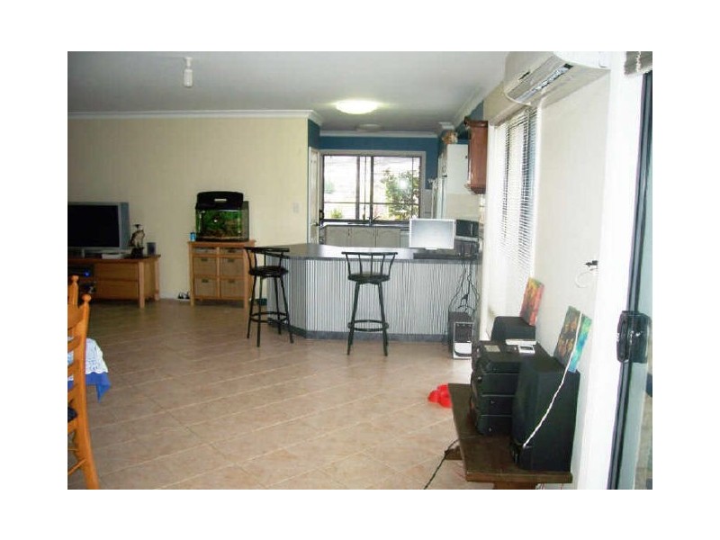 12 Slee Place, Withers WA 6230