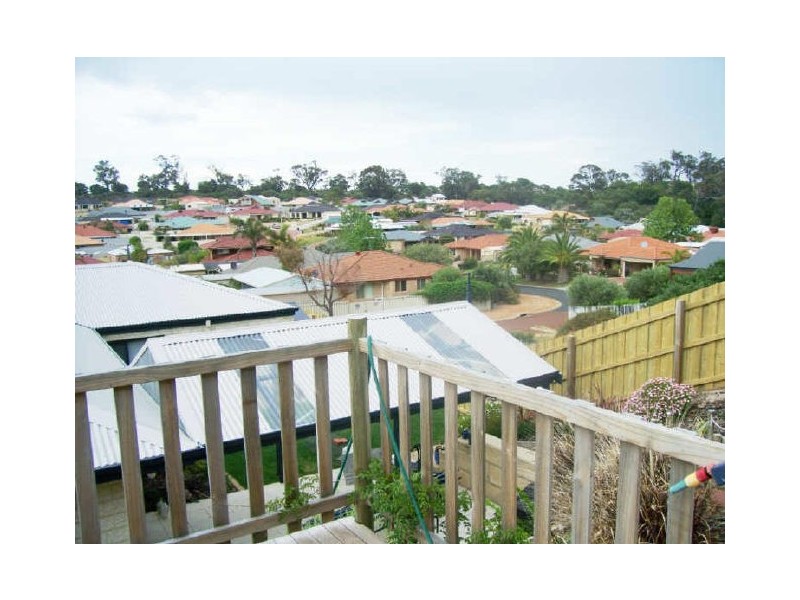 12 Slee Place, Withers WA 6230