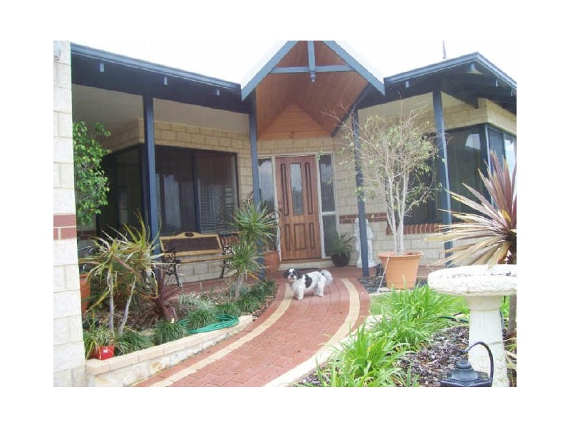 12 Slee Place, Withers WA 6230