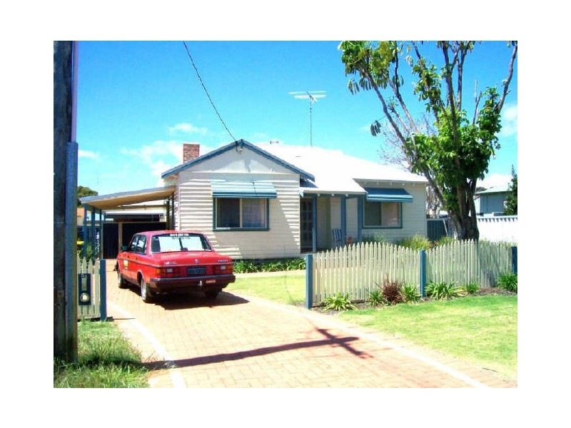 9a Tipping Street, Carey Park WA 6230