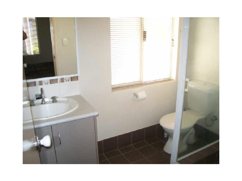 2/27 Strickland Street, South Bunbury WA 6230