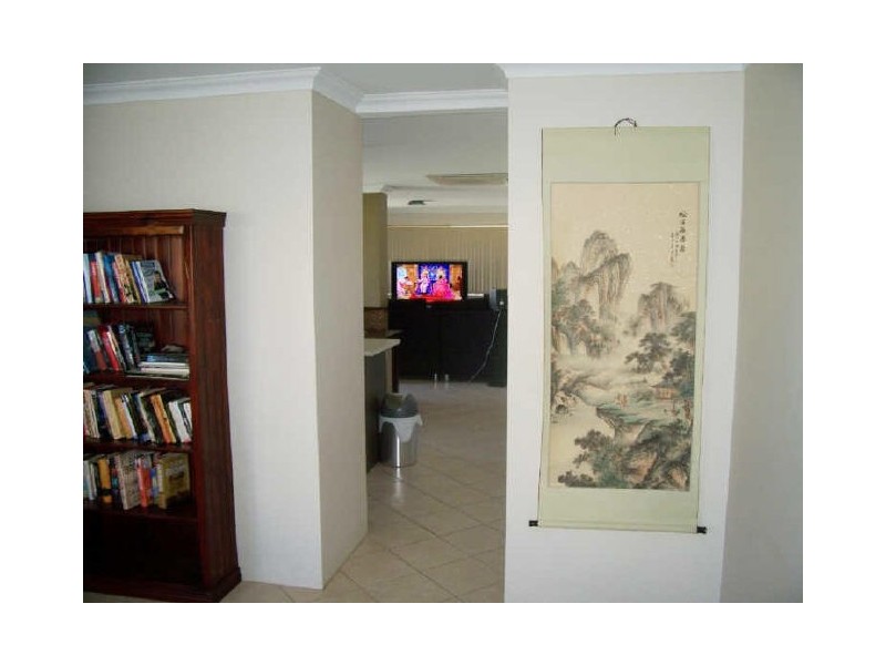 2/27 Strickland Street, South Bunbury WA 6230