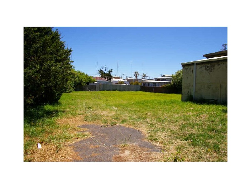18 Wellington Street, Bunbury WA 6230