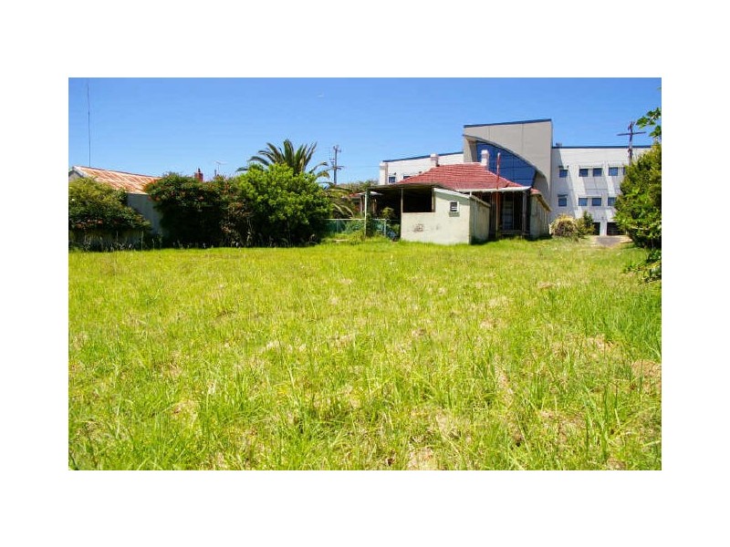 18 Wellington Street, Bunbury WA 6230