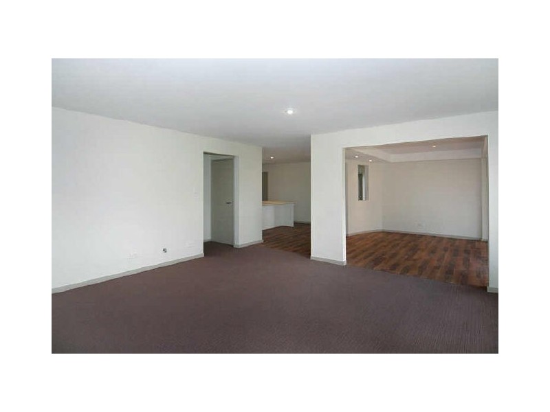 44 Lisa Road, Australind WA 6233
