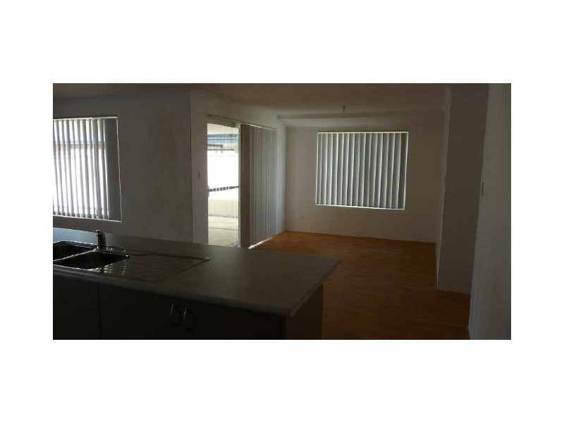 4 Mulga Road, Glen Iris WA 6230