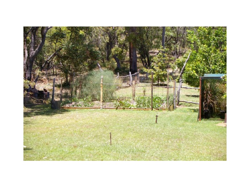 17 Eucalypt Drive, Gelorup WA 6230