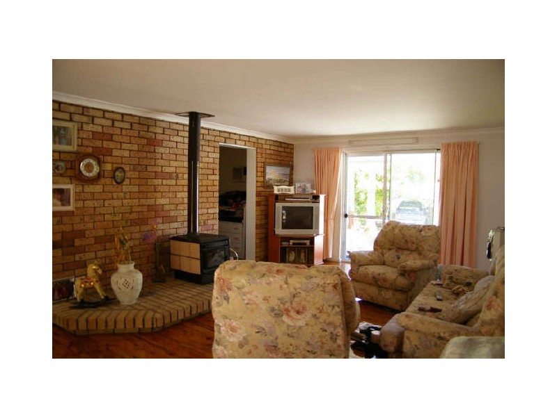 17 Eucalypt Drive, Gelorup WA 6230