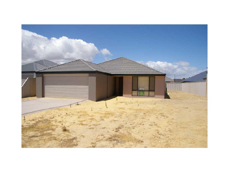 13 Claymore Loop, Dalyellup WA 6230