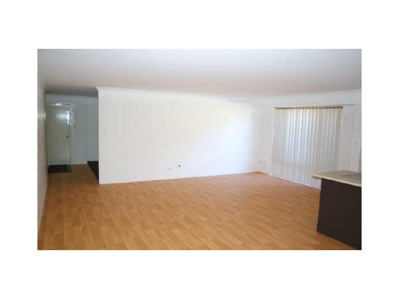 13 Claymore Loop, Dalyellup WA 6230