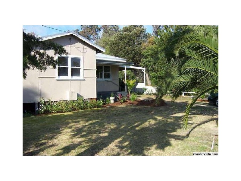 42 Hamilton Road, Eaton WA 6232