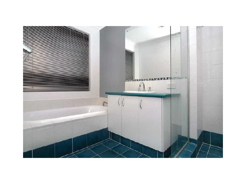 6 Cobalt Link, Australind WA 6233