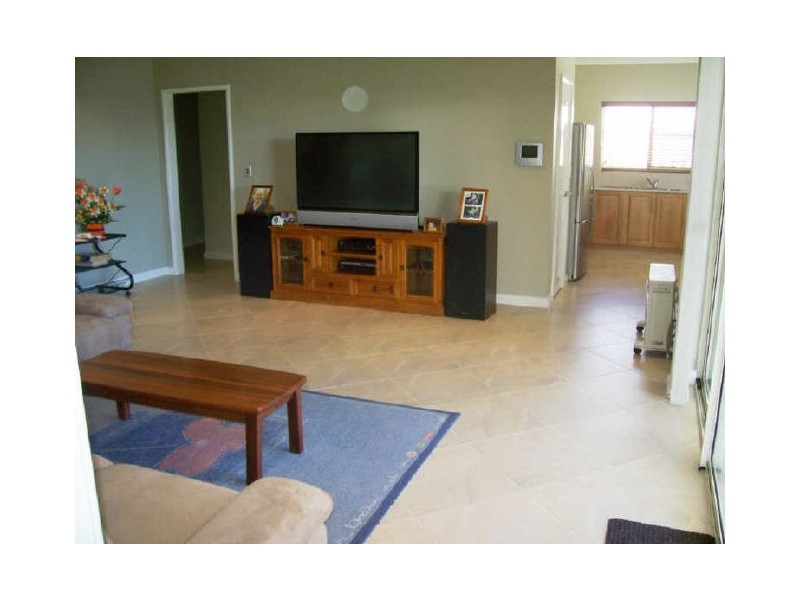 11 Naroona Drive, Dalyellup WA 6230