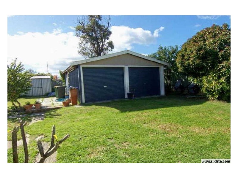 42 Hamilton Road, Eaton WA 6232