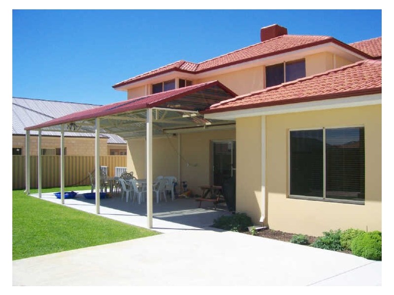 11 Naroona Drive, Dalyellup WA 6230