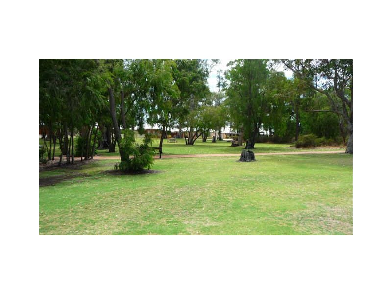 49 Mcmillan Drive, Dalyellup WA 6230