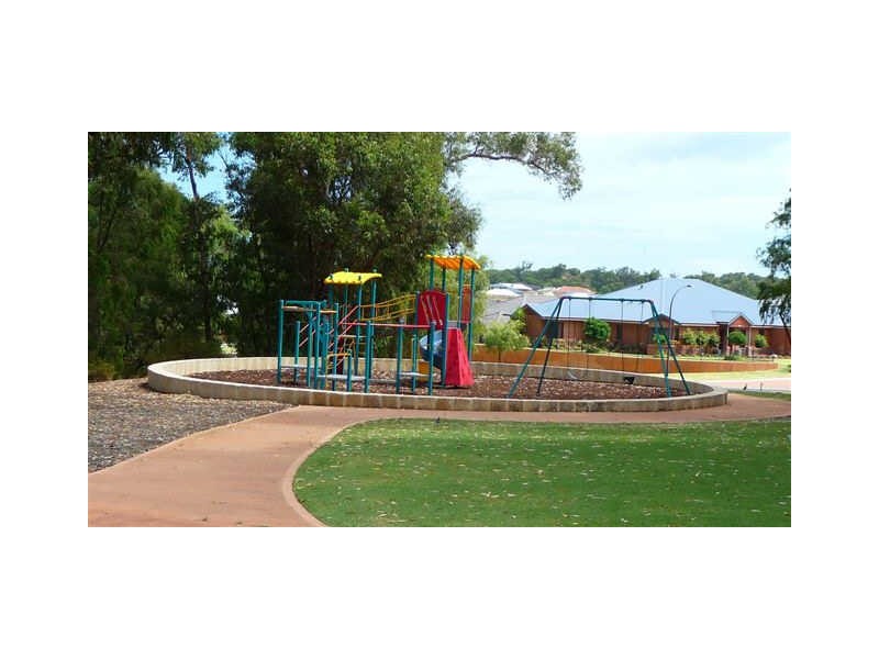 49 Mcmillan Drive, Dalyellup WA 6230