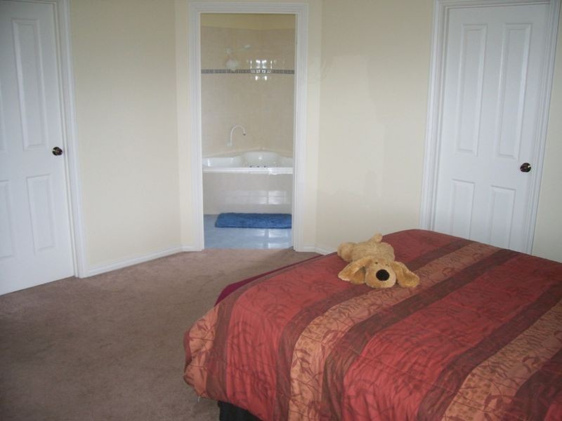 12 Slee Place, Bunbury WA 6230