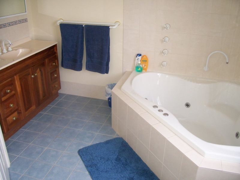 12 Slee Place, Bunbury WA 6230