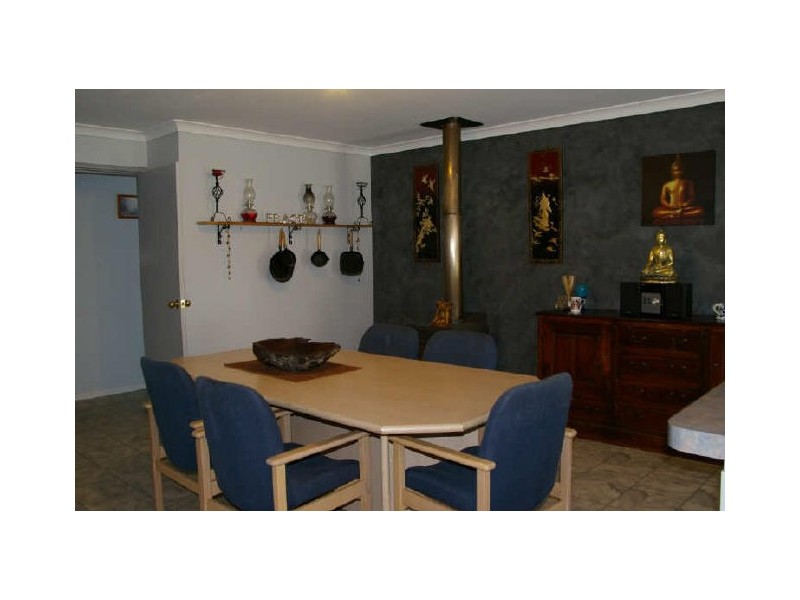 22 Bungarra Street, Australind WA 6233