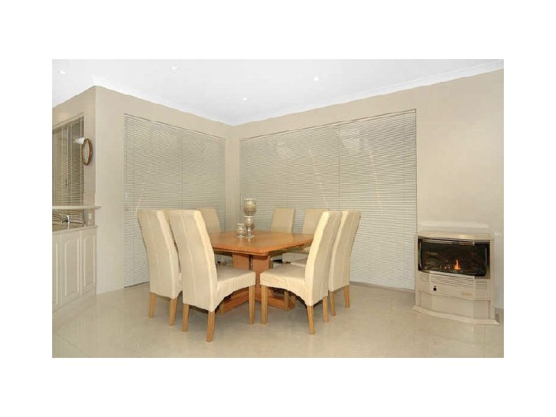 11 Sapphire Road, Dalyellup WA 6230