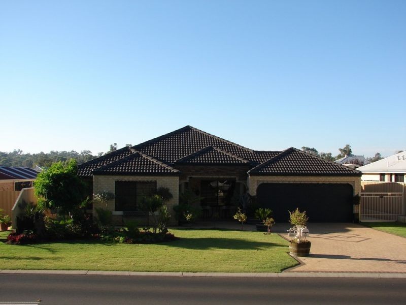 204 Norton Prominade, Dalyellup WA 6230