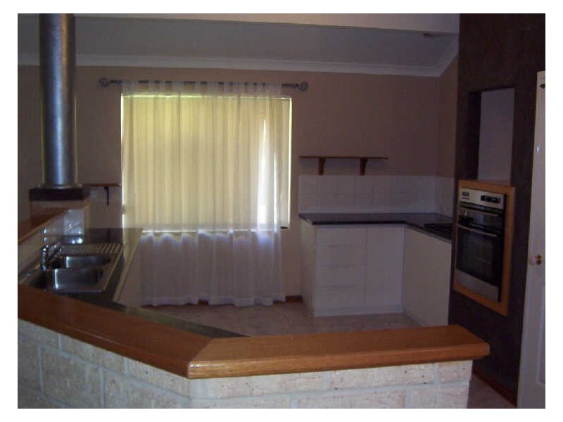 44 Pearce Road, Australind WA 6233