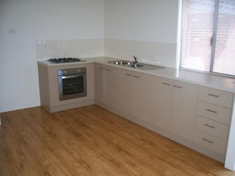 4/B Bright Street, Carey Park WA 6230