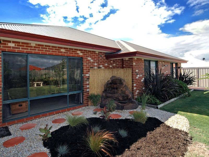 8 Amber Lane, Australind WA 6233