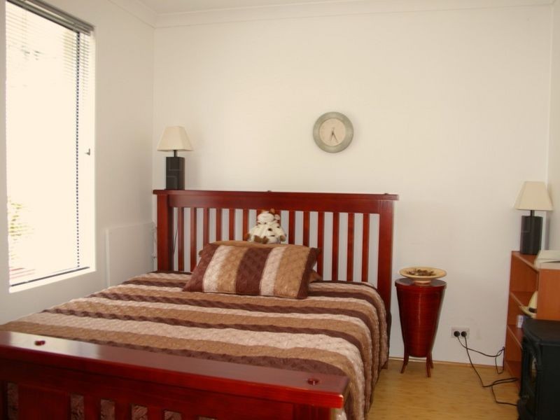 14 Wentworth Drive, Dalyellup WA 6230