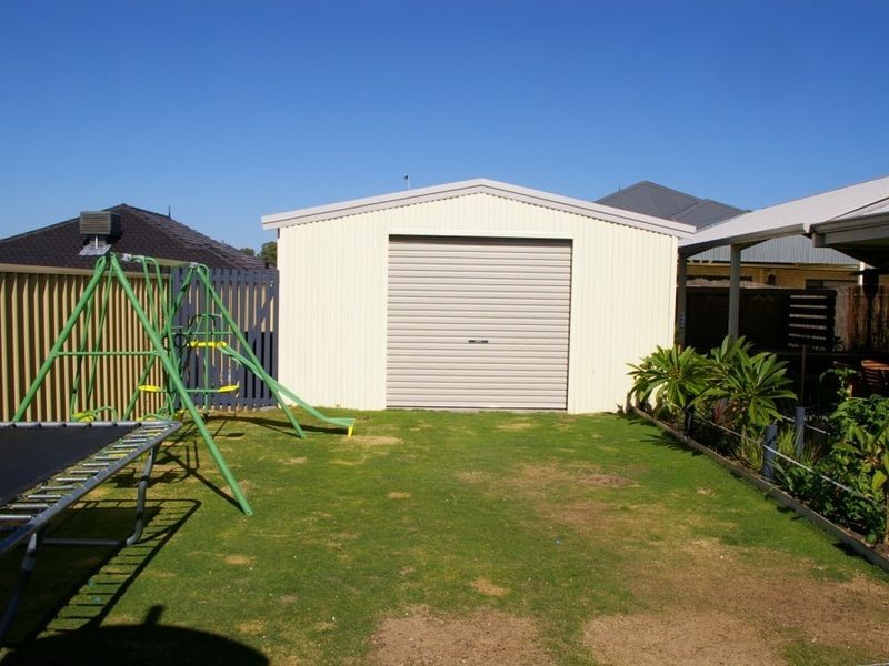 35 Walton Approach, Dalyellup WA 6230