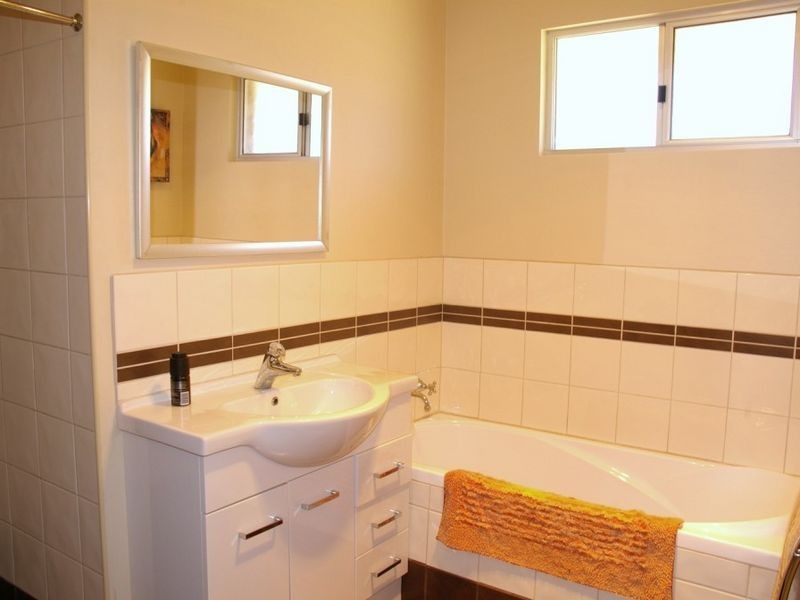 2 Warwick Place, Usher WA 6230