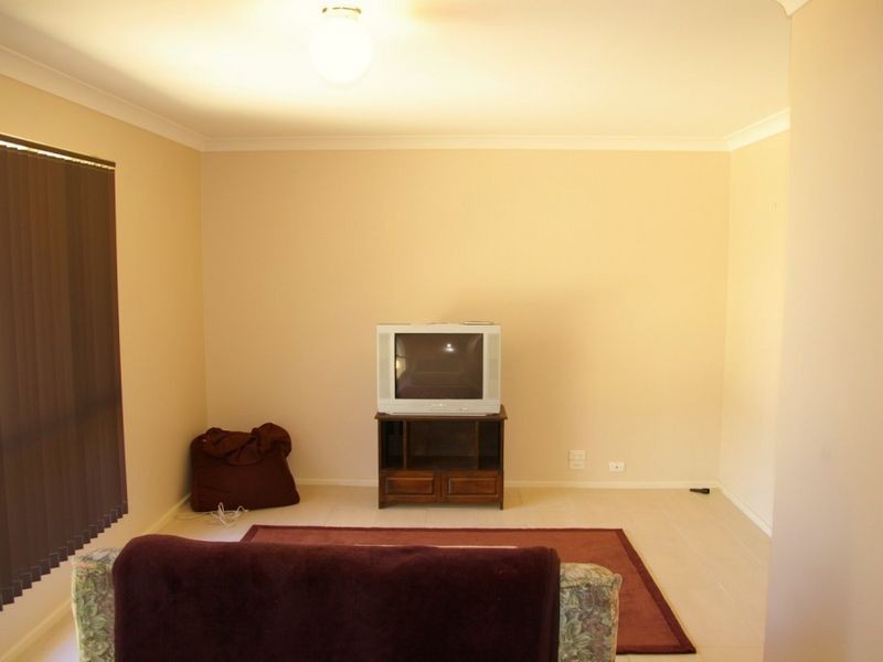 2 Warwick Place, Usher WA 6230