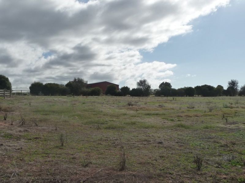 9 Thomas Stanley Way, Roelands WA 6226